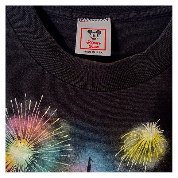 Vintage Disney Parks Magic Kingdom Tinker Bell Fireworks Graphic T-Shirt Large - Picture 5 of 7